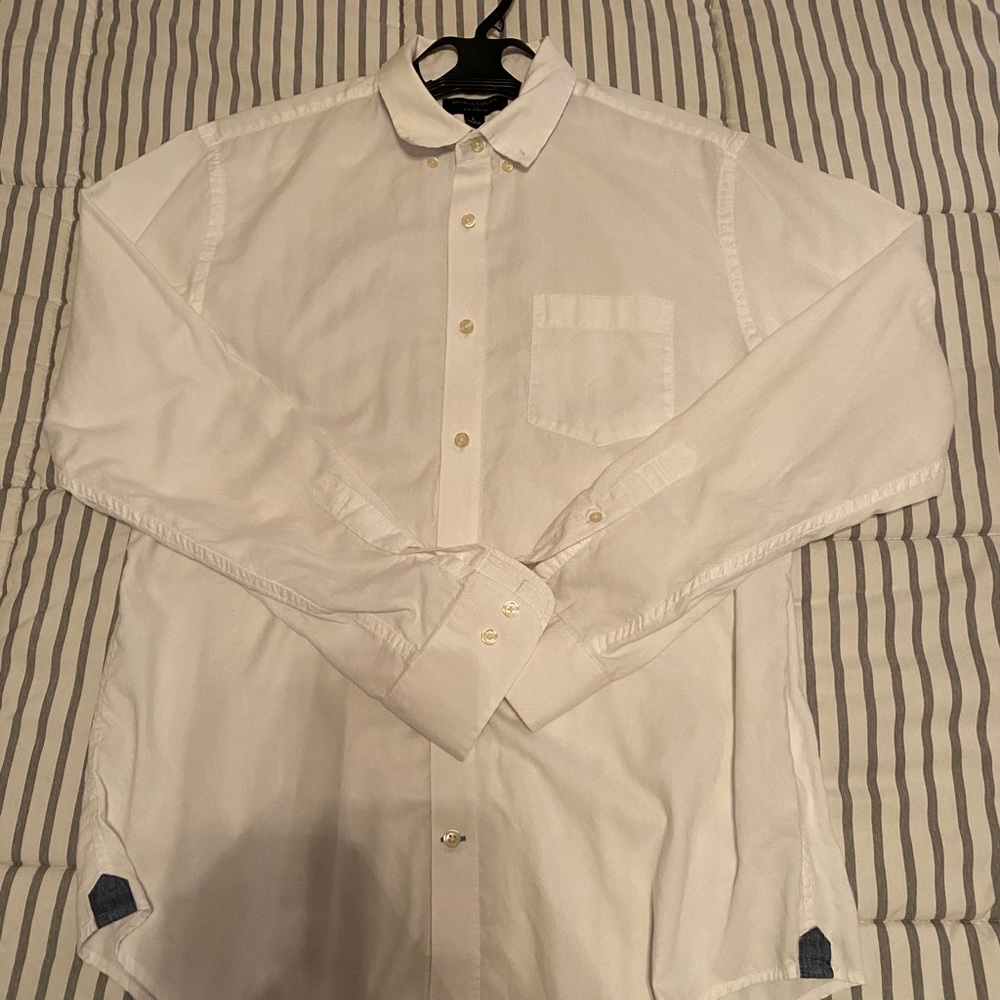 men’s banana republic white button down shirt